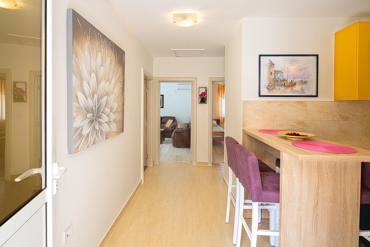 Apartman Aleksandra 부드바 외부 사진