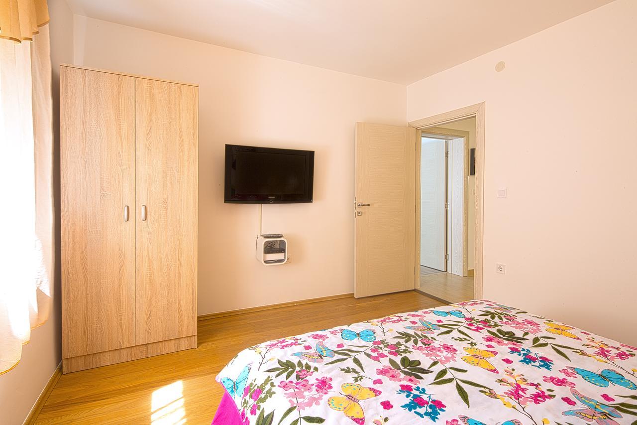 Apartman Aleksandra 부드바 외부 사진