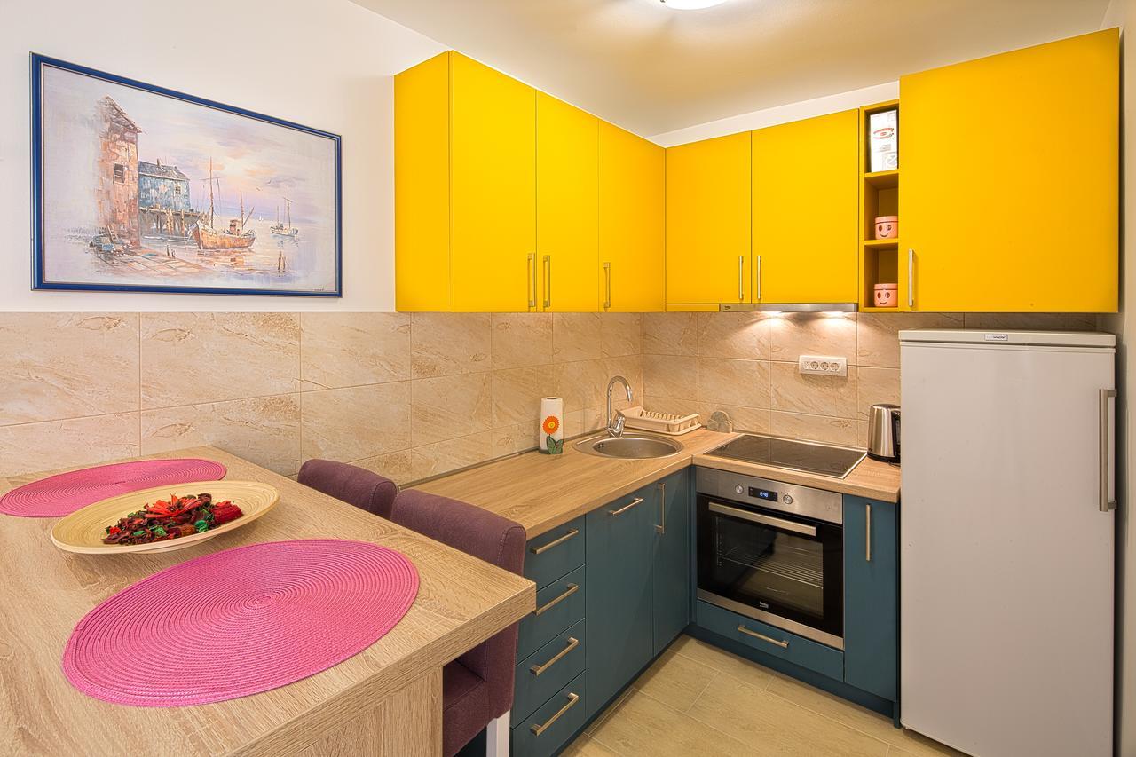 Apartman Aleksandra 부드바 외부 사진